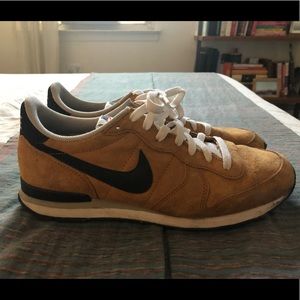 Nike Internationalist (J. Crew collab) - US 10.5